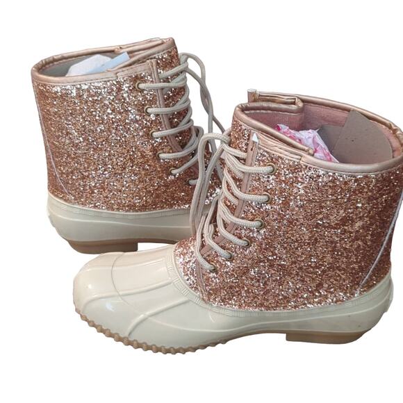 NWT Sugar Duck Boots - Picture 4 of 6